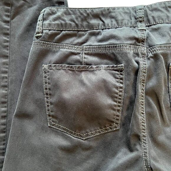 black flat front chinos 2 - Picture 4 of 11